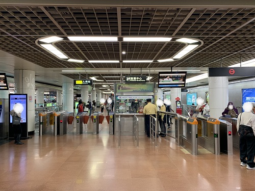 广州地铁の駅構内の様子